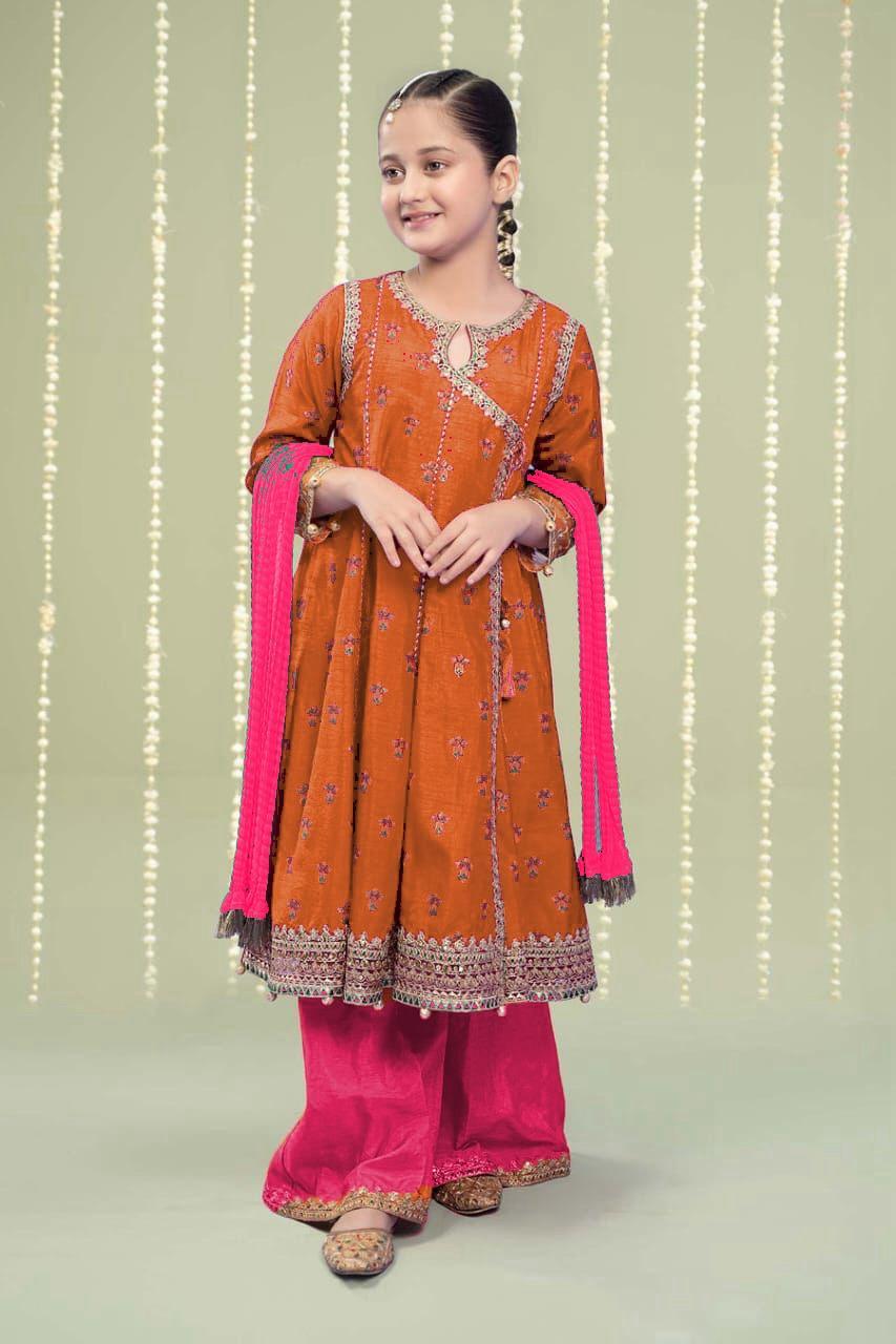 3 Pcs Girl's Lawn Embroidered Unstitched Suit